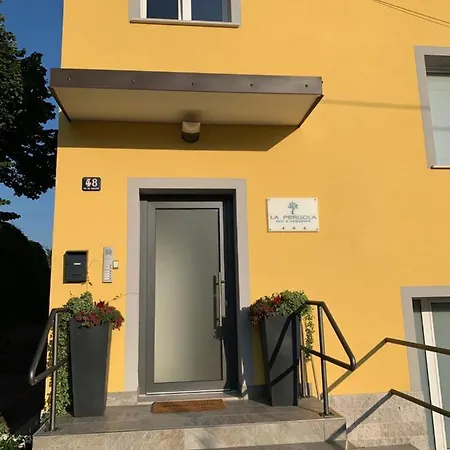 公寓 佩尔戈拉酒店
